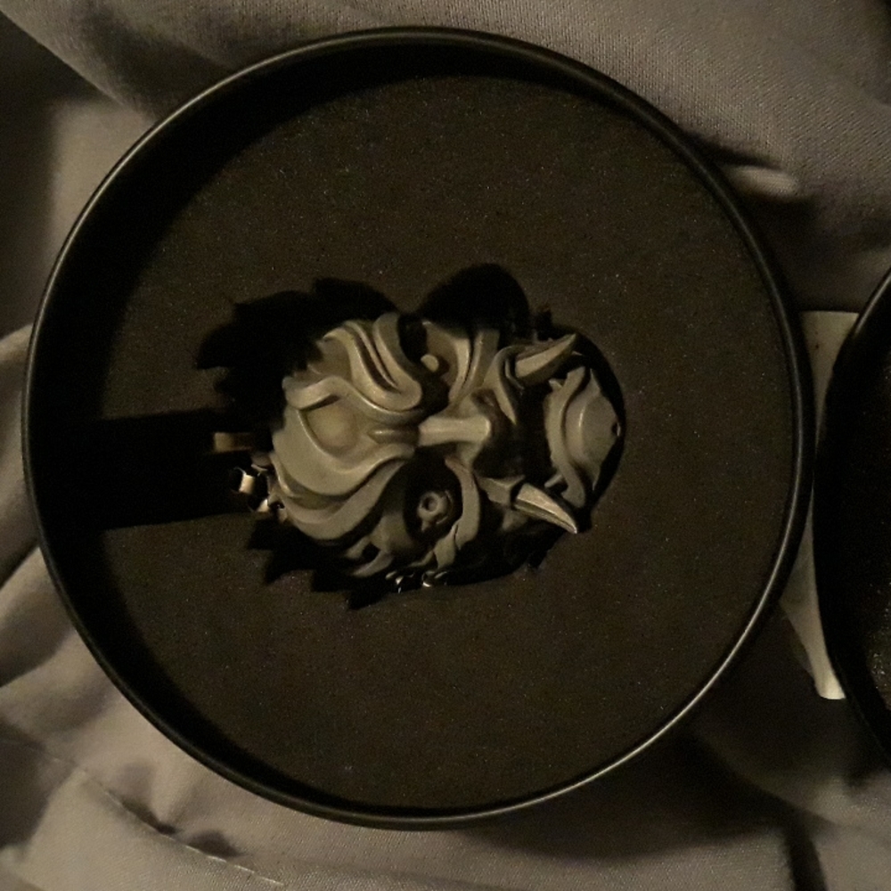 Cyberpunk medallion